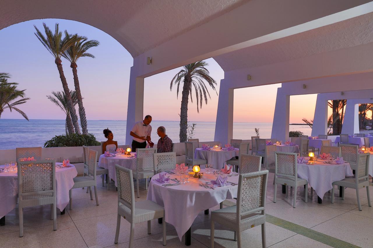 Hari Club Beach Resort Aghīr Екстериор снимка